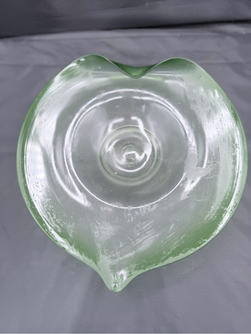 Handblown Green Heart Glass Decorative Dish